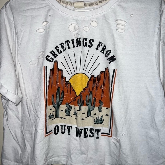 Recycled Threads “Greetings From Out West” Distressed Cropped Tee Size XL - Picture 5 of 8